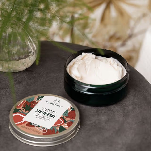 The Body Shop Strawberry Body Butter β 200 ml