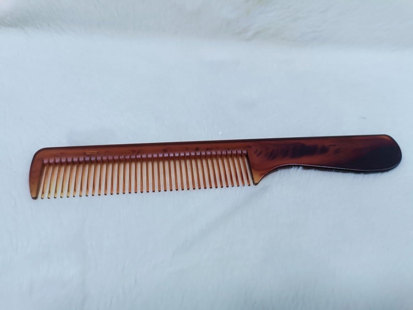 Plastic Hair Comb (07) β Smooth & Easy Hair Styling Tool
