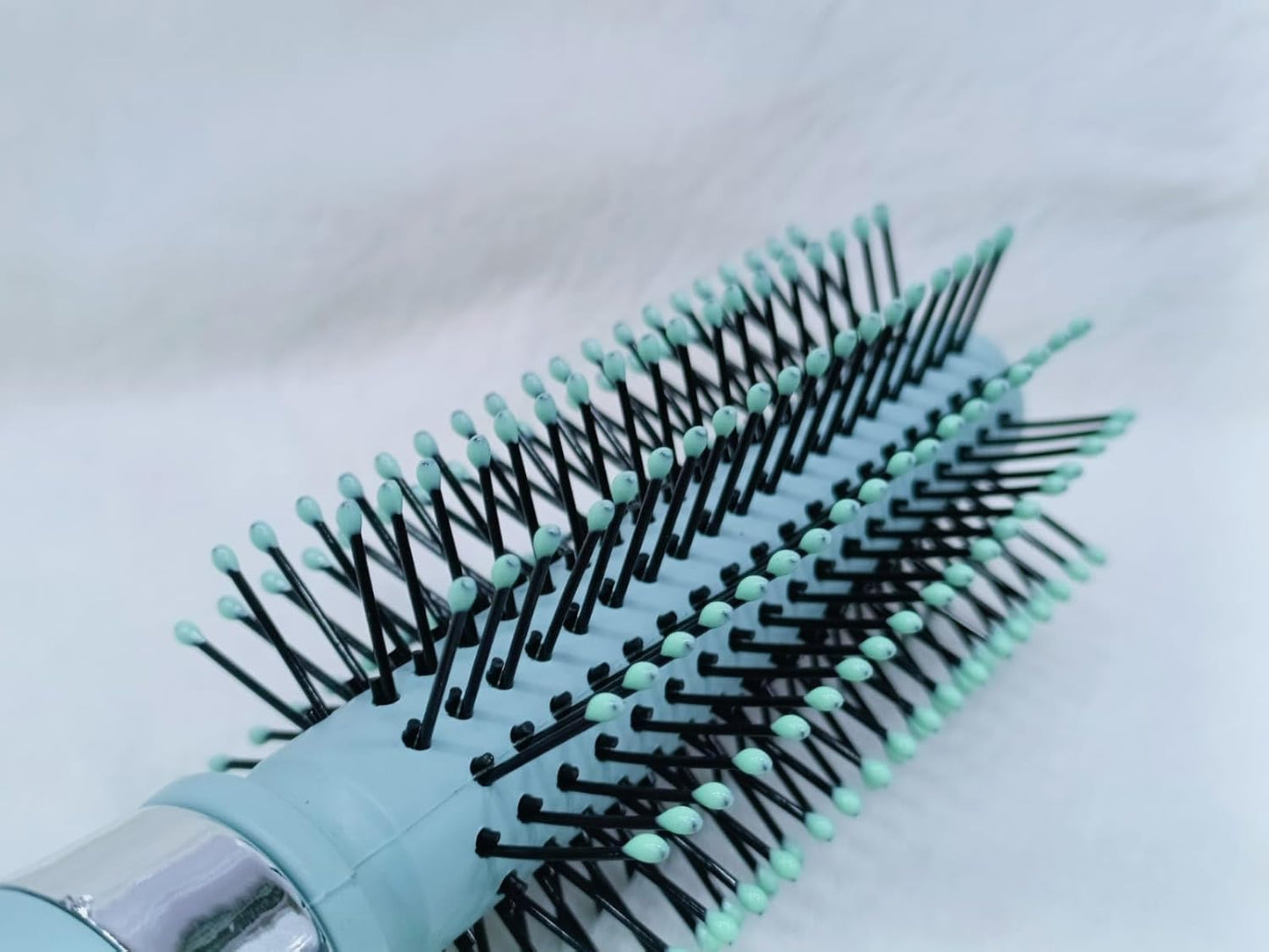 Round Hair Brush for Blow Drying, Styling & Curling Soft hair brush