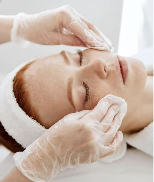 white transparent color surgical hand gloves