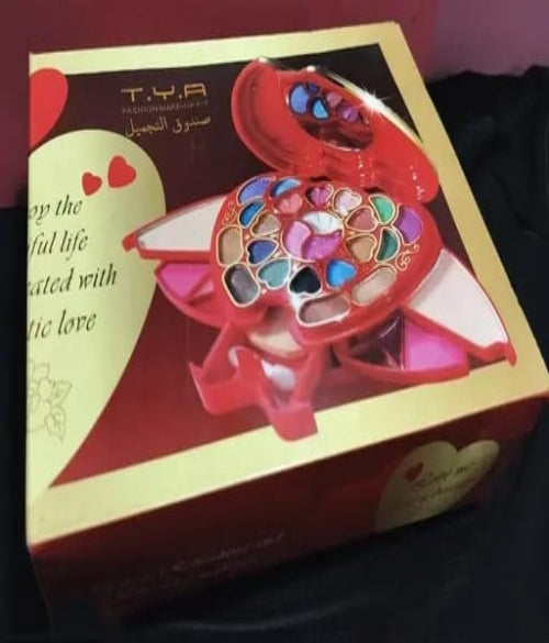 T.Y.A Fashion Make-Up Kit No. 529