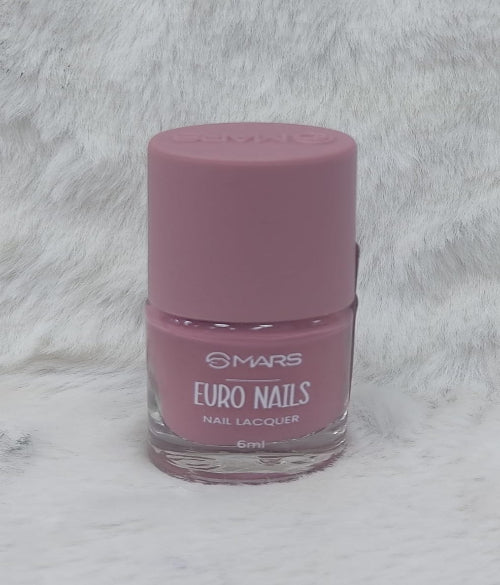 Nail Lacquer with Glossy Gel Finish