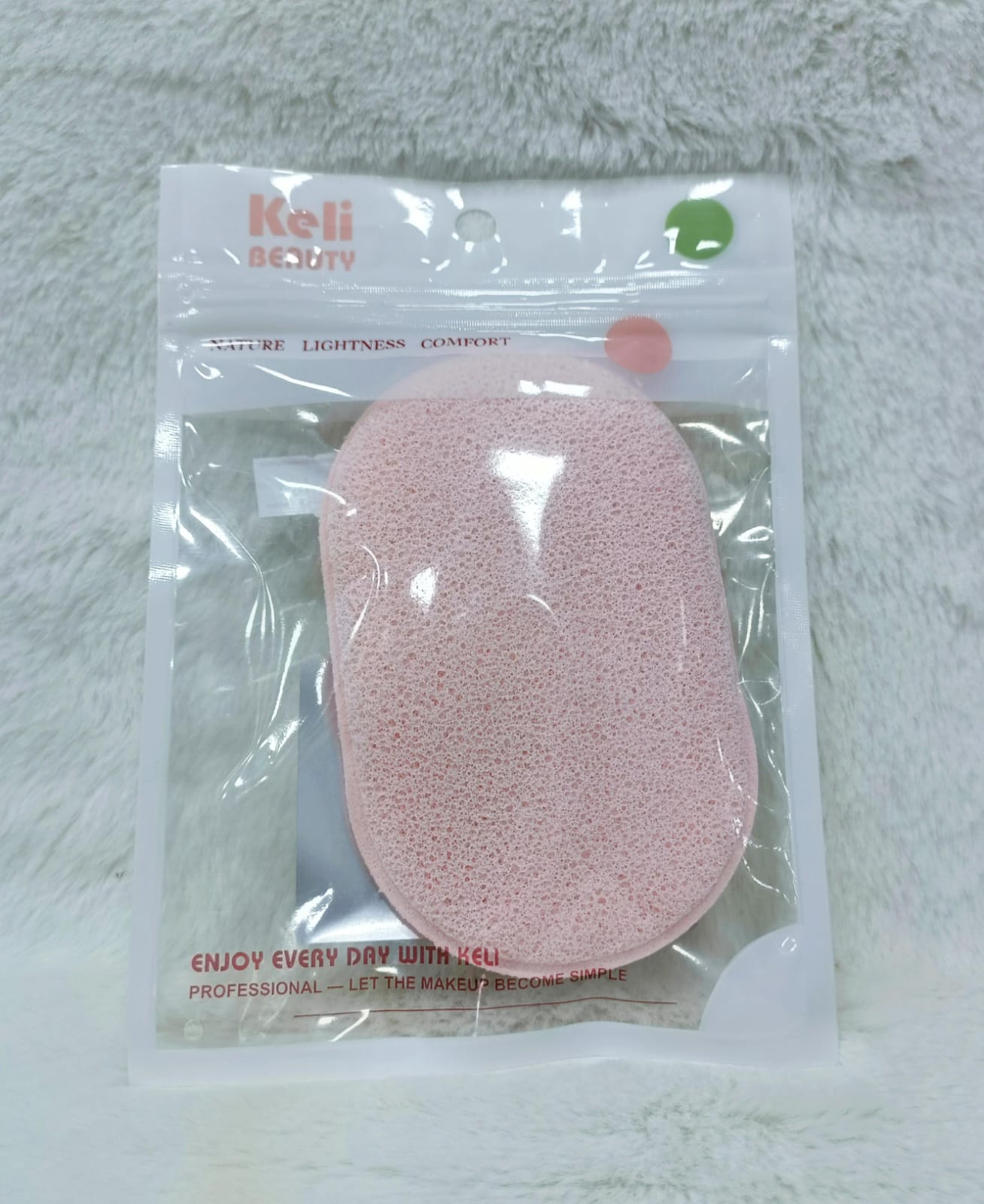 Beauty Products Facial Spray, Face Scrubbers & Exfoliating Pads !