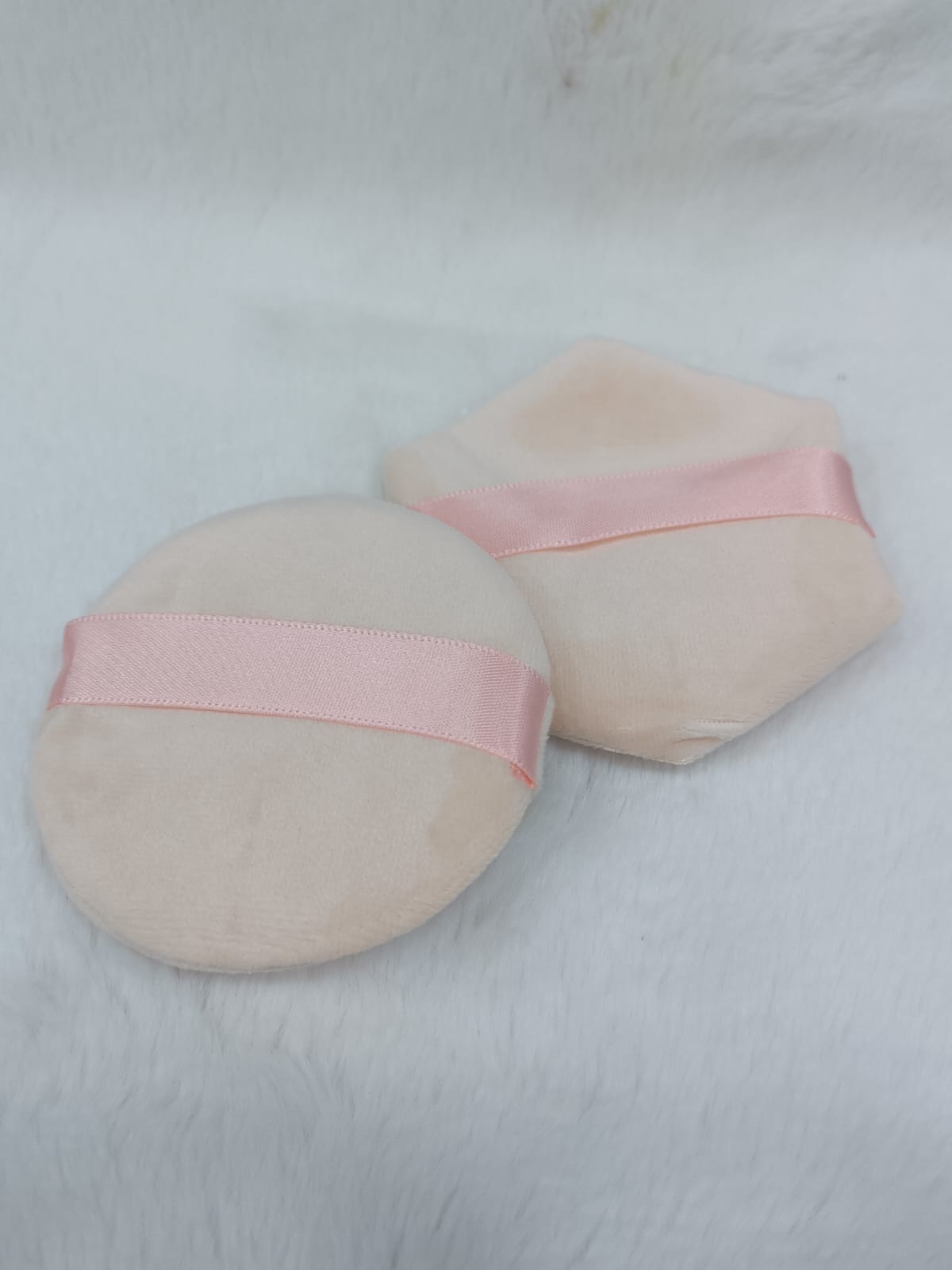 Powder Puff with Grip Makeup Sponge โ Pack of 2 pcs