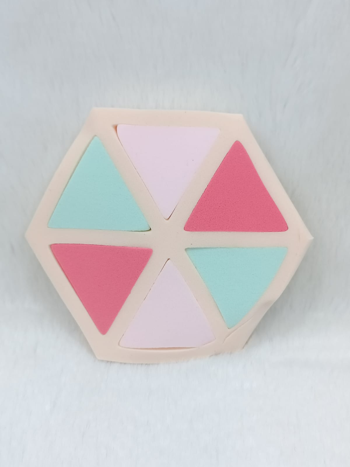 Lukasi Hexagon Makeup Sponge