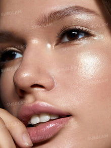 Lunar Glow Highlighter