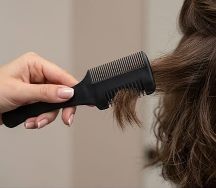 2 In 1 Razor with Comb – Easy Hair Styling Tool