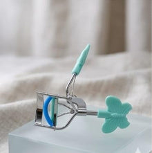 Light Blue Handle Professional Eye Curling Eyelash Curler