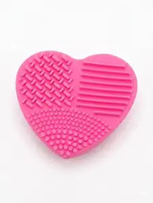 Silicone Heart Shaped Brush Cleaner Mat – Makeup Brush Cleaning Pad