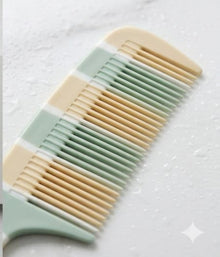 Hair Comb (Model No. 9777)