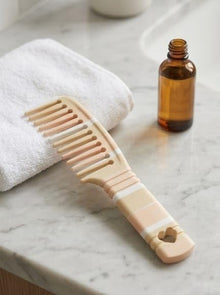 Hair Comb (Model No. 9772)