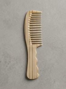 Hair Comb (Model No. 2027A)