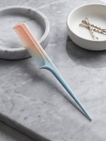Tail Comb (Model No. 9720)
