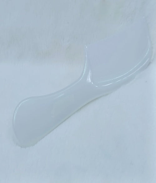 Plastic Hair Comb for Daily Use