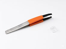 Stainless Steel Eyebrow Tweezers – Precision Grooming Tool