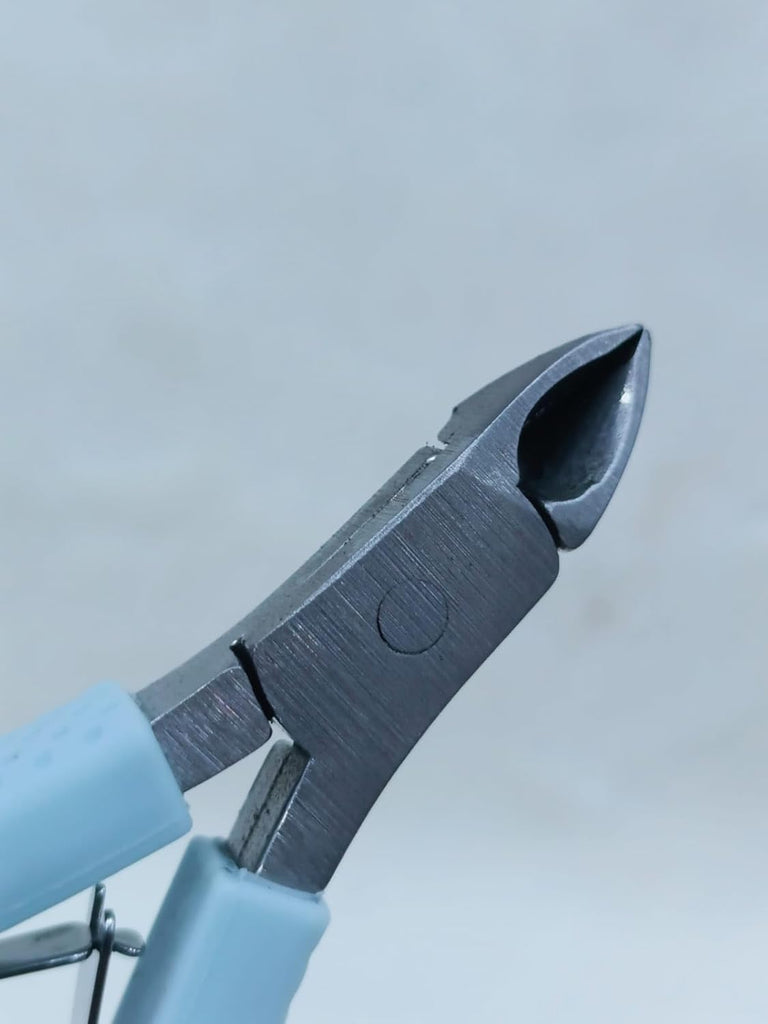 Cuticle Cutter with Rubber Handle – Stainless Steel Nail Nipper