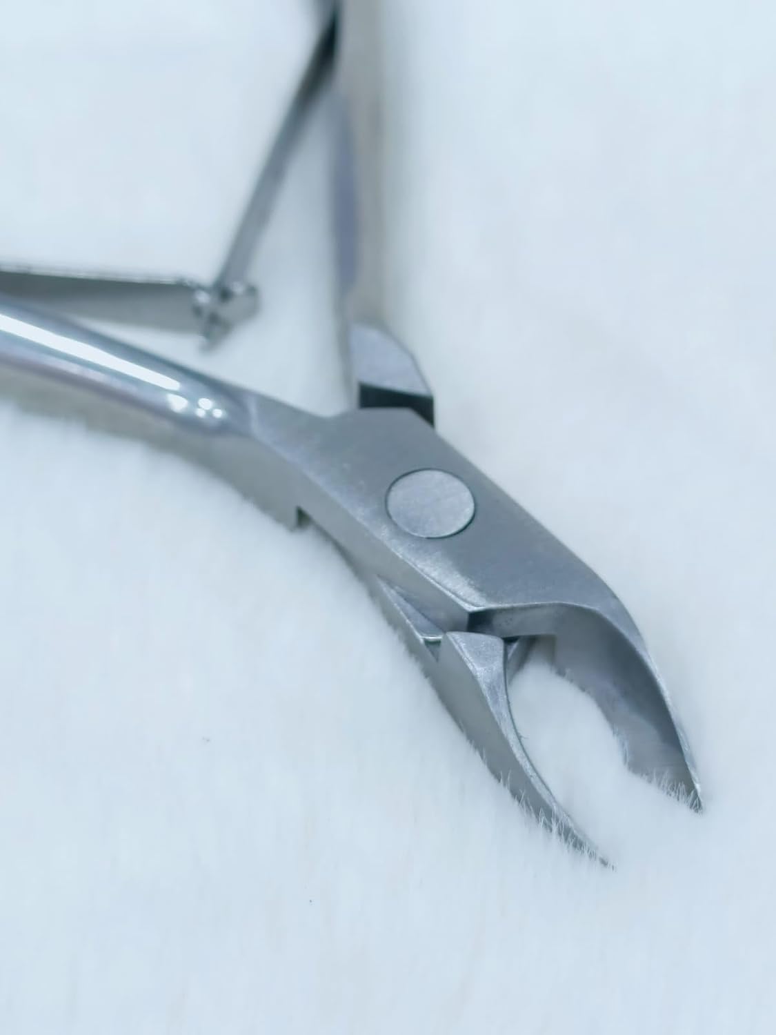 Nail Cuticle Cutter & Dead Skin Remover Fork with Nail Cleaner