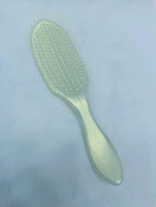 Hair Brush – Smooth & Tangle-Free Styling
