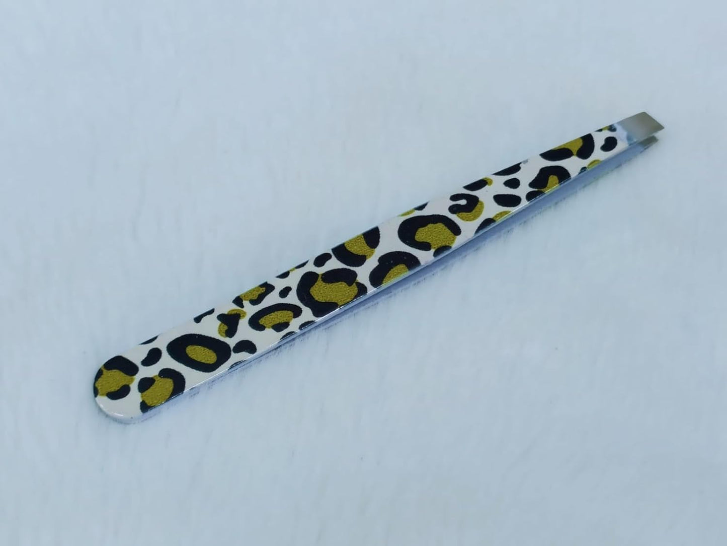 Stainless Steel Eyebrow Tweezers – Stylish Tiger Print Design