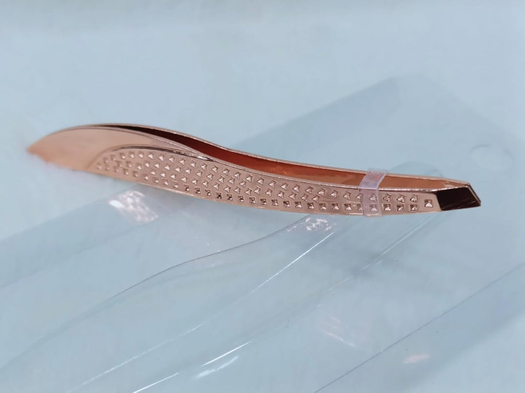 Eyebrow Tweezers – Professional Stainless Steel Tweezers