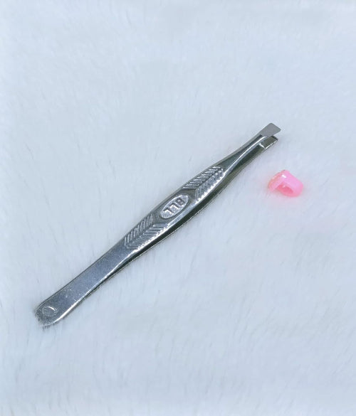 Metal Flat Tip Tweezer for Women
