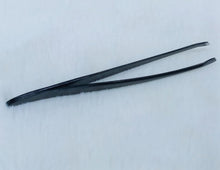 Slant Tip Tweezer Plucker – Black Precision Grooming Tool
