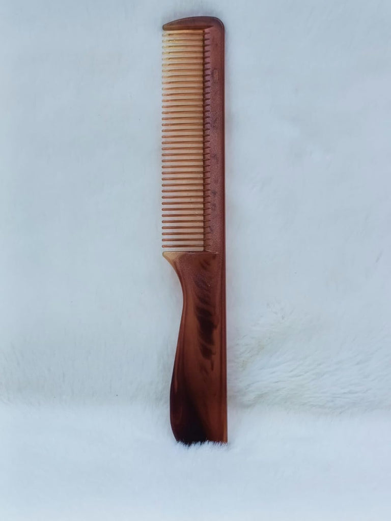 Plastic Hair Comb (07) – Smooth & Easy Hair Styling Tool