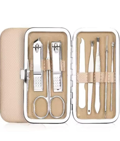 Salon-Quality Carbon Steel Nail Tools Set – 7-in-1 Personal Care Kit!