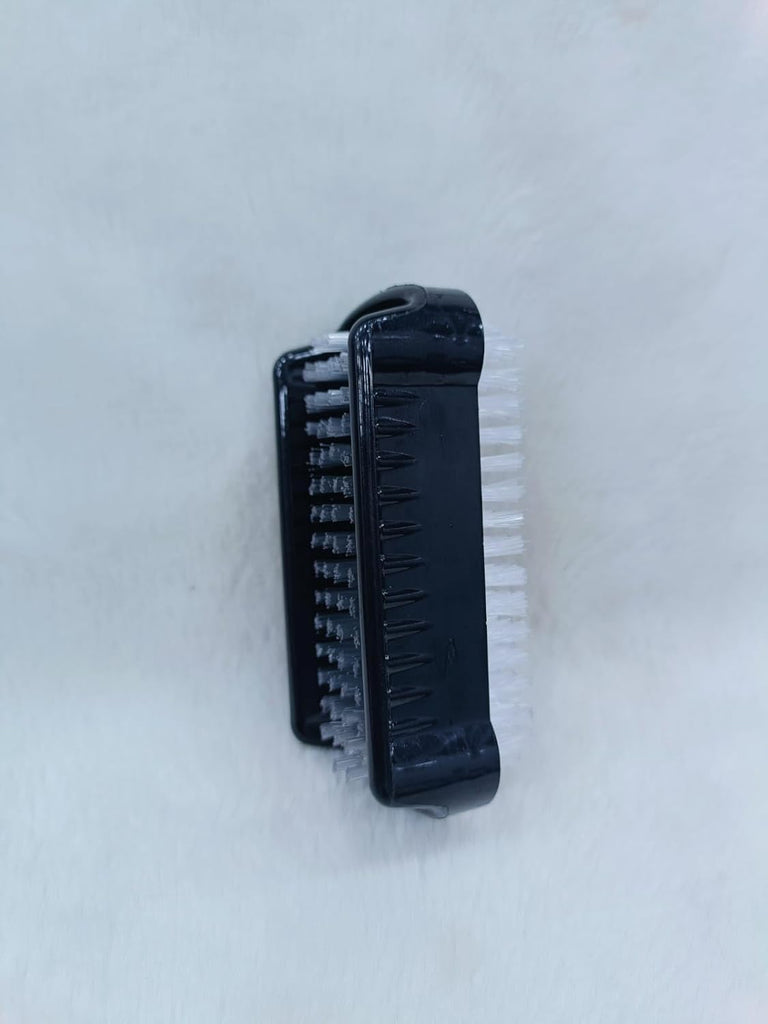 Double-Sided Nail Brush for Deep Cleaning