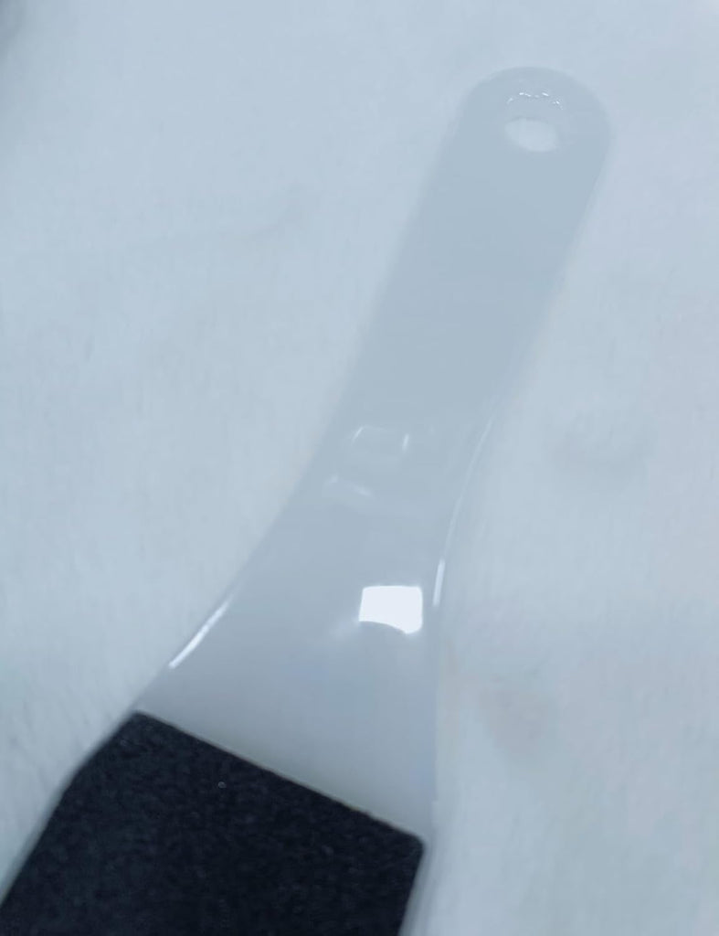 Beauty Skin Pedicure Foot File – White & Black