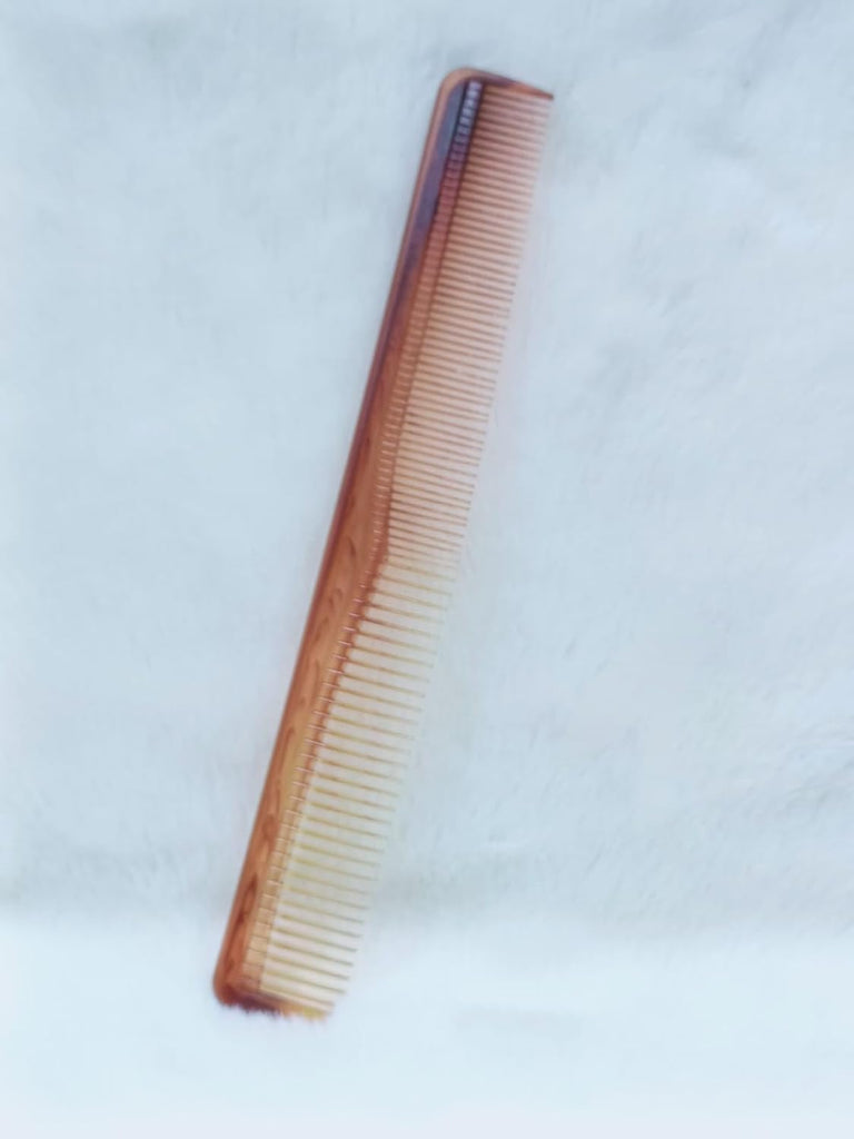 Plastic Hair Comb (09) – Everyday Hair Grooming Essential