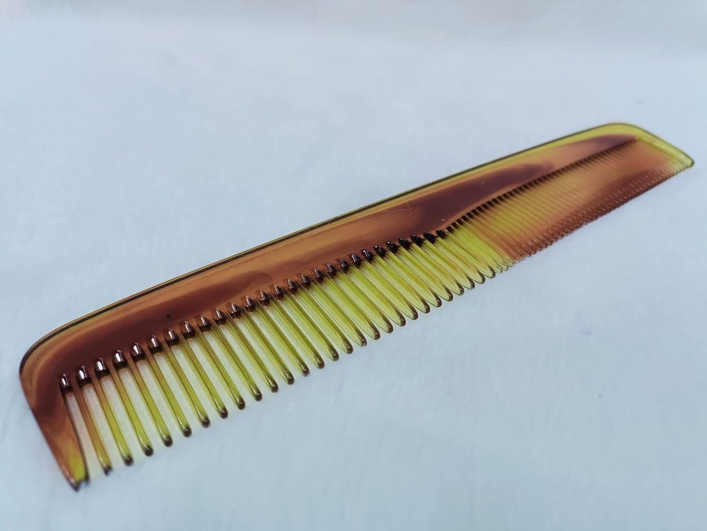 Plastic Hair Comb (06) – Comfortable Daily Grooming Tool