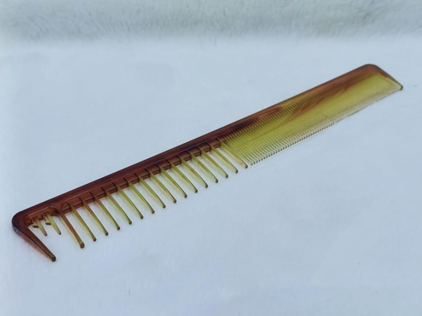 Plastic Hair Comb (02) – Everyday Grooming Essential