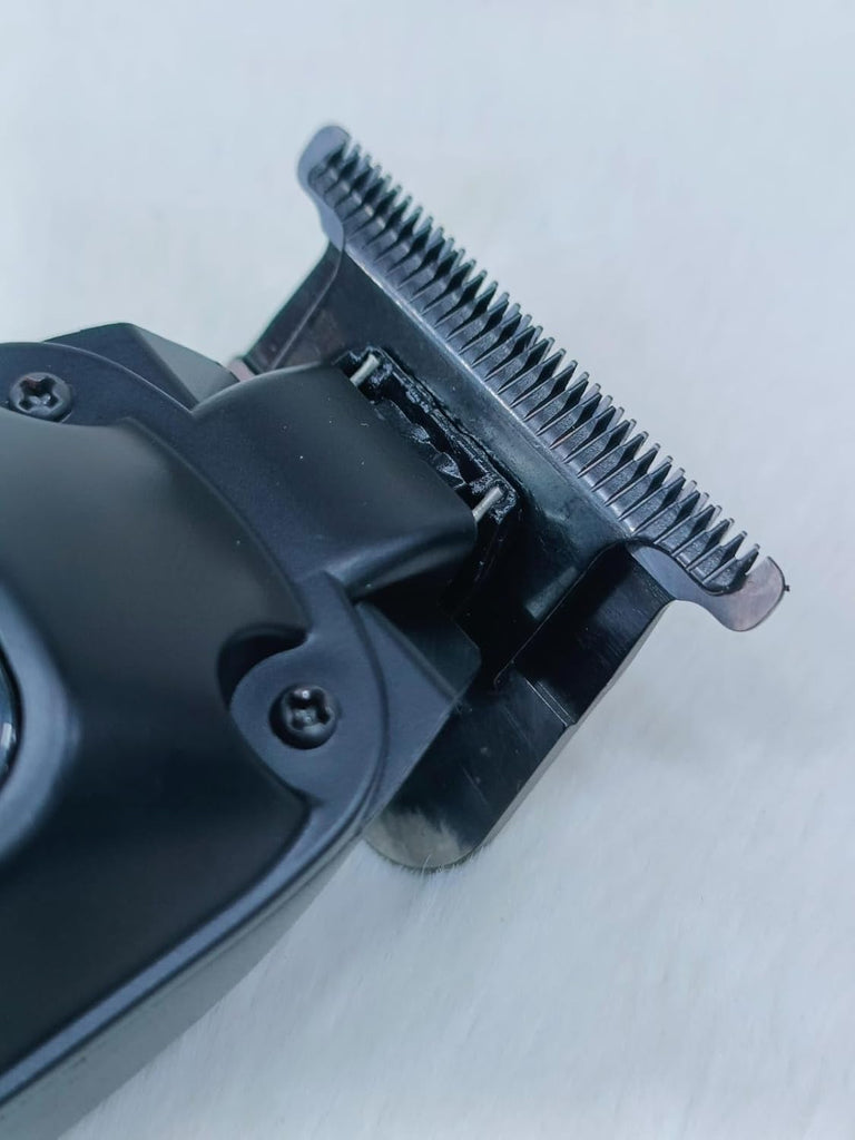 Professional Hair Clipper (GW-9736) – Precision Meets Performance