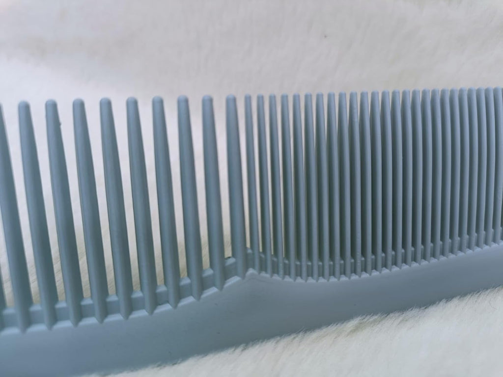 Plastic Ladies Hair Comb