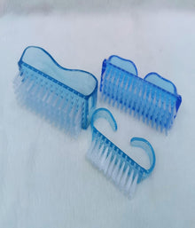 Fingernail Brush for Nail Cleaning and Scrubbing – Set of 3
