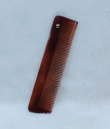Pocket Hair Comb (No. 16) – Compact & Everyday Hair Grooming