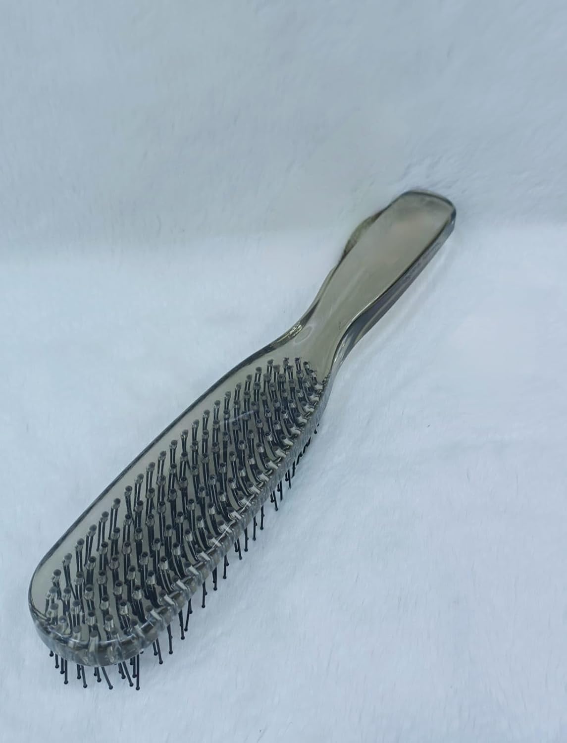 Flat Hair Brush is designed for men, women, and kids to make daily hair styling simple and gentle