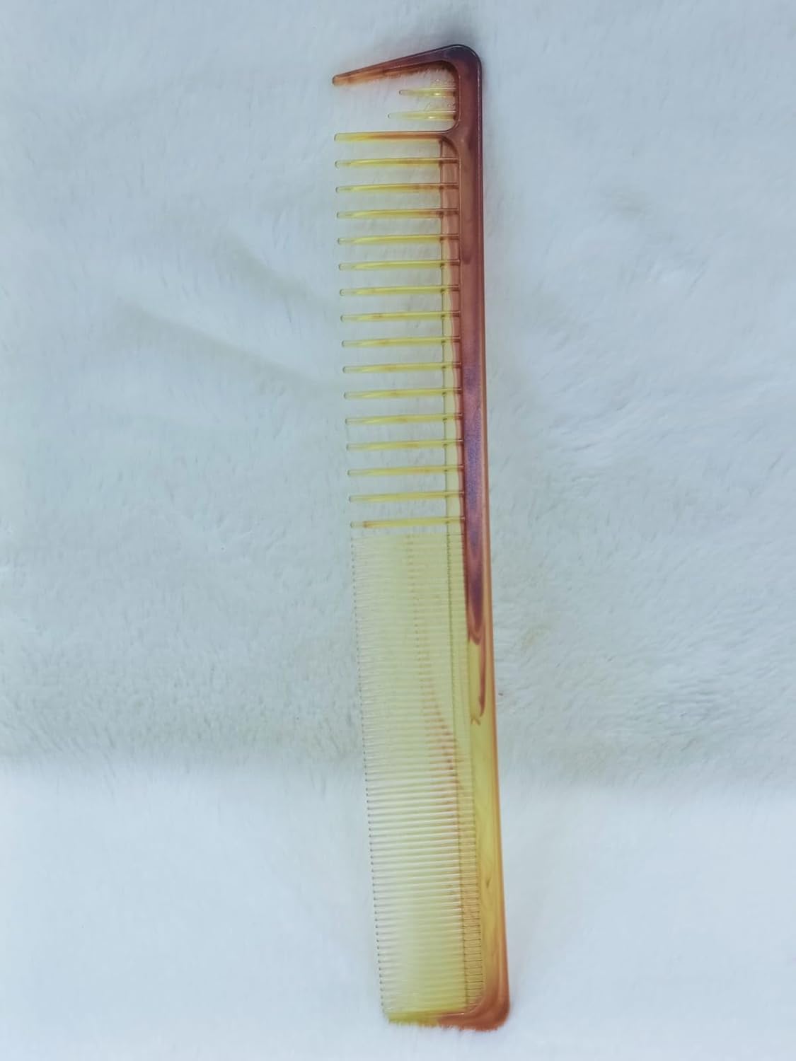 Plastic Hair Comb (02) – Everyday Grooming Essential