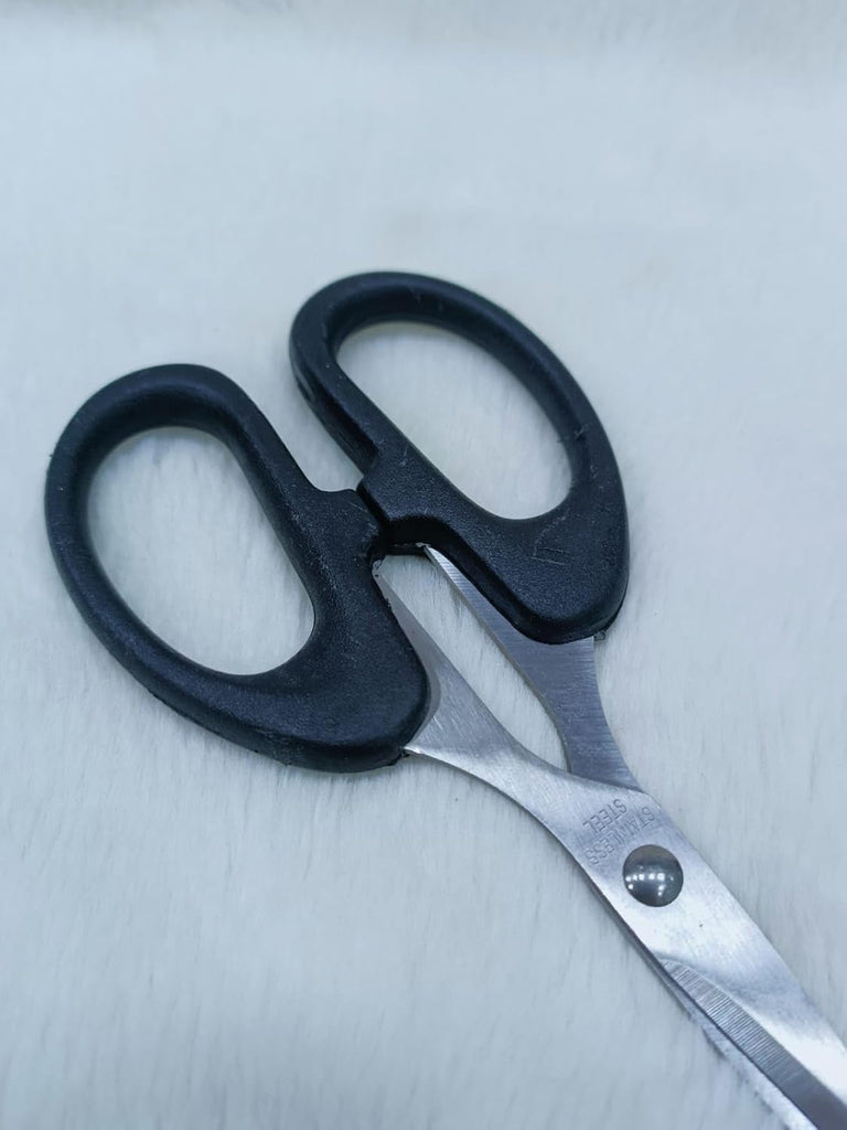 Stainless Steel Scissors with Plastic Handle (HJ 004) – Sharp & Comfortable Cutting
