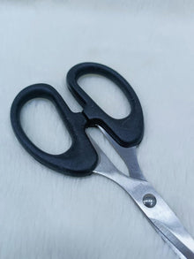 Stainless Steel Scissors with Plastic Handle (HJ 004) – Sharp & Comfortable Cutting