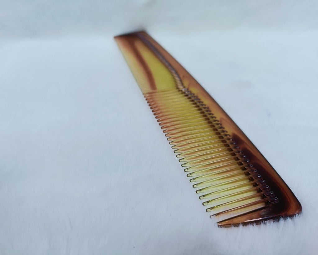 Hair Comb – Everyday Styling Essential (01)