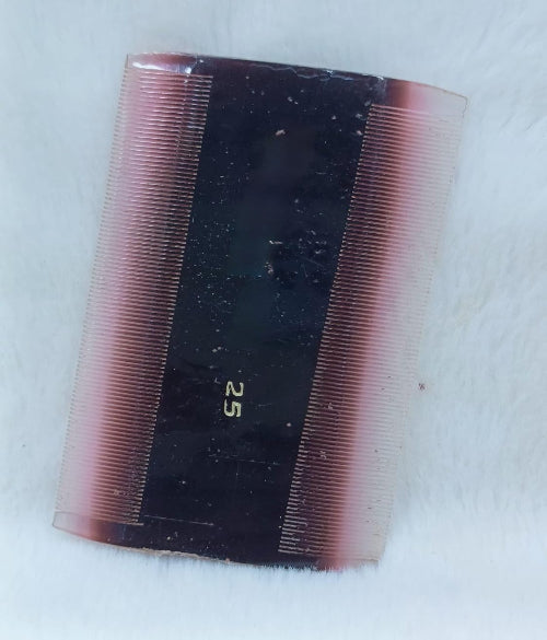 Plastic Lice Hair Comb (No. 25) – Gentle & Effective Lice Removal