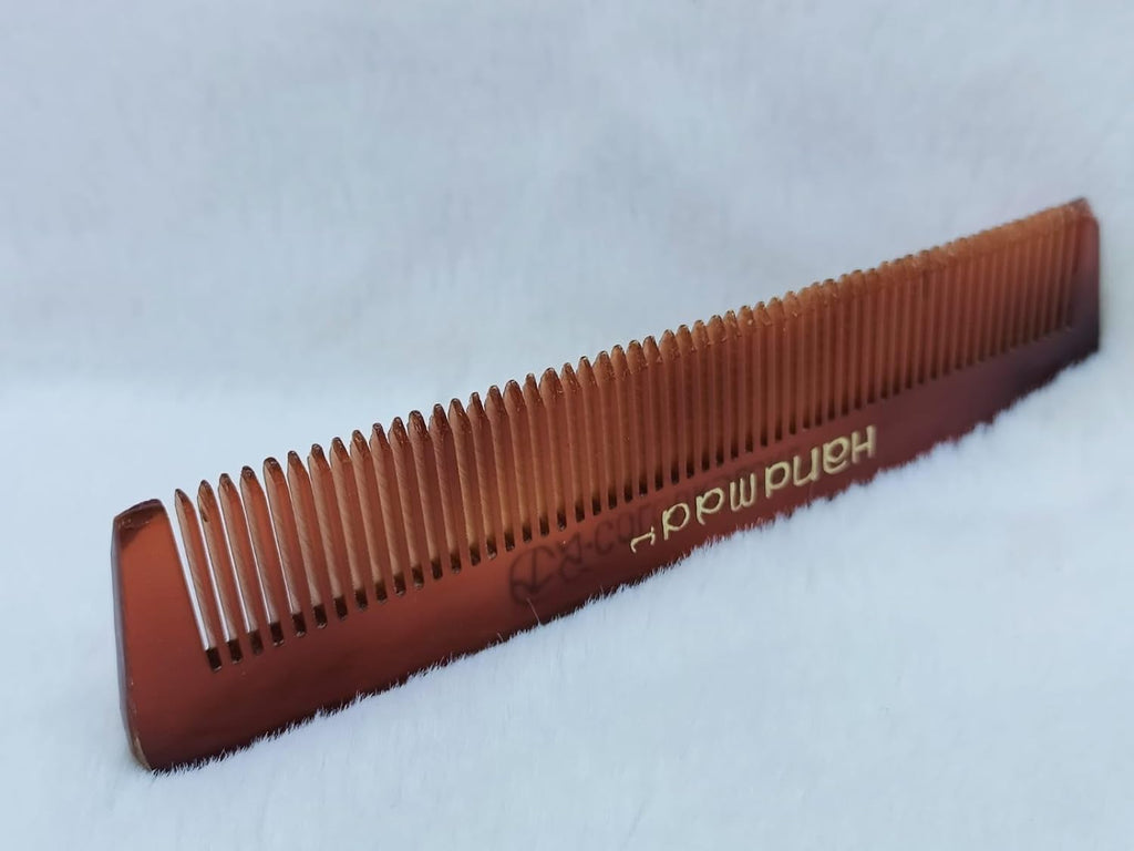 Pocket Hair Comb (No. 16) – Compact & Everyday Hair Grooming