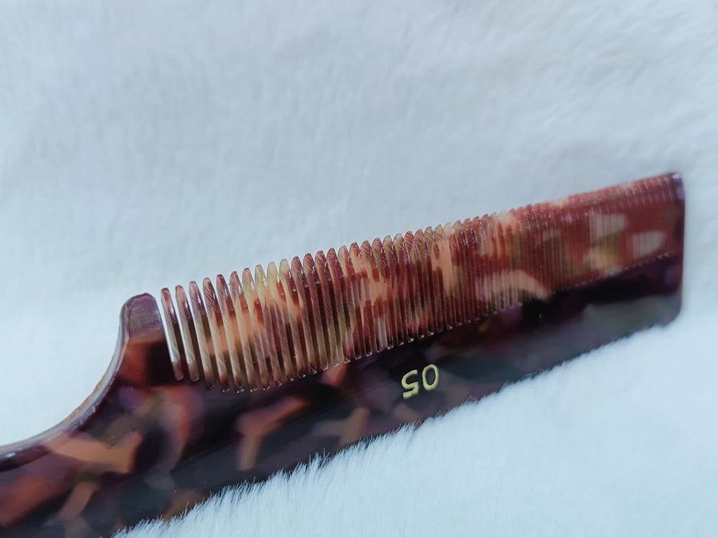 Pocket Hair Comb – Compact & Convenient Hair Grooming