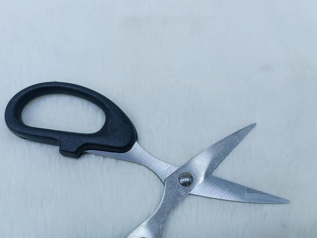 Stainless Steel Scissors with Plastic Handle (HJ 004) – Sharp & Comfortable Cutting