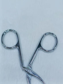 Eyebrow Tweezers Scissors with Comfortable Grip & Flat Tip Tweezers