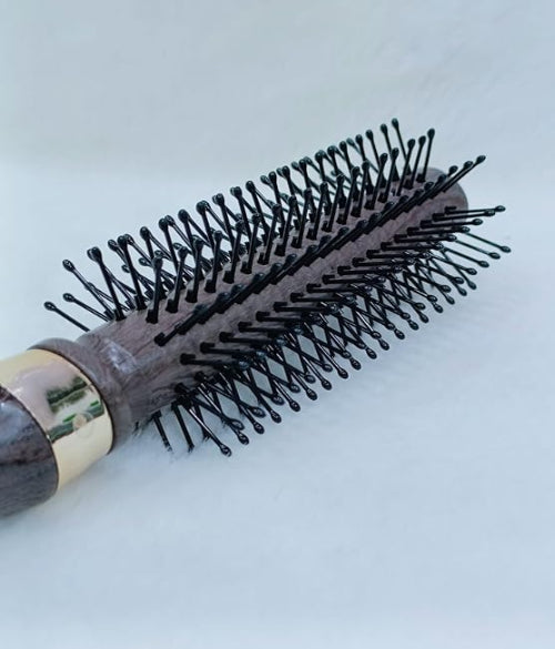 Round Hair Brush featuring a natural wooden handle use men & women