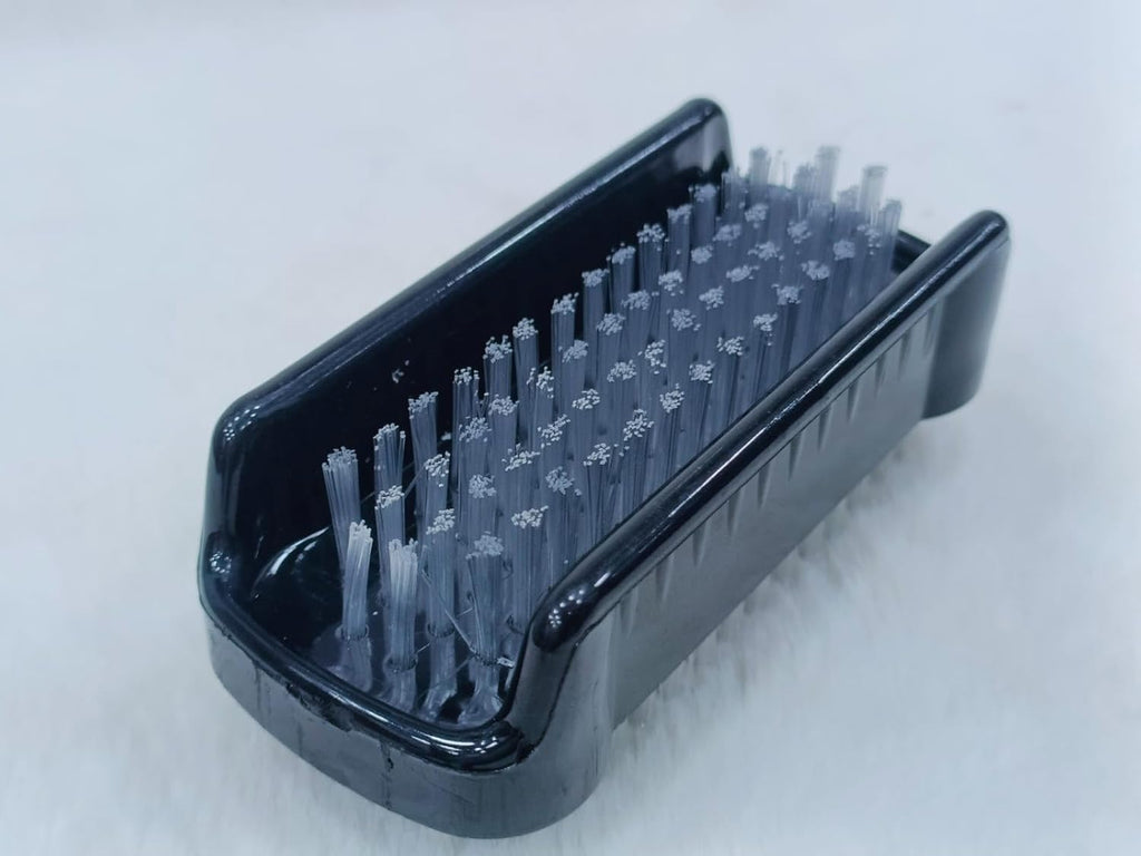 Double-Sided Nail Brush for Deep Cleaning
