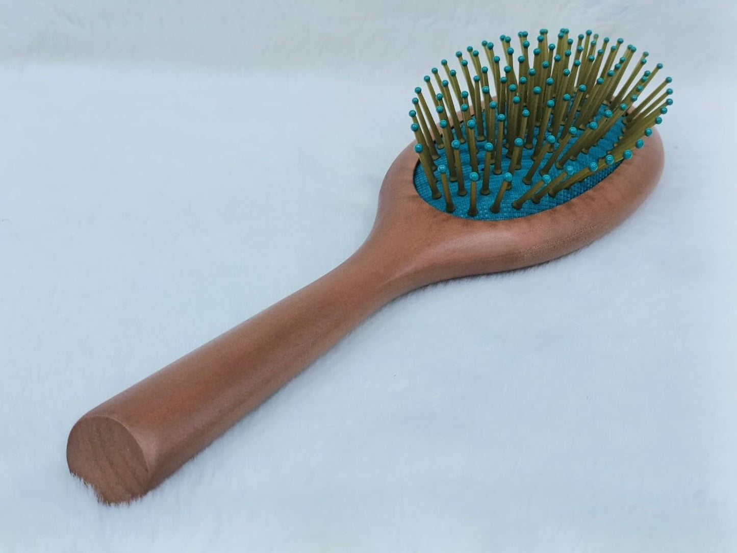 Wooden Hair Brush is specially designed for men, women, and kids.
